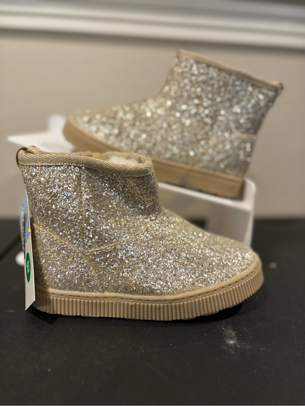 Cat & Jack Toddler Arlo Boots - Gold Glitter, Faux Fur Shearling, Toddler Sz 10